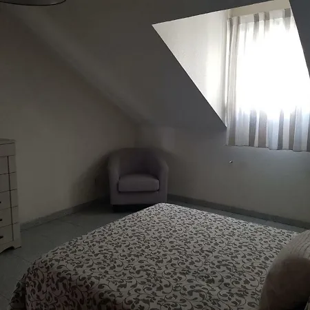 Telefonica Trece Apartamento *