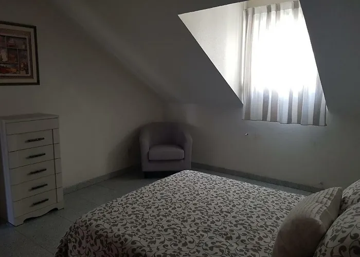 Telefonica Trece Apartamento *